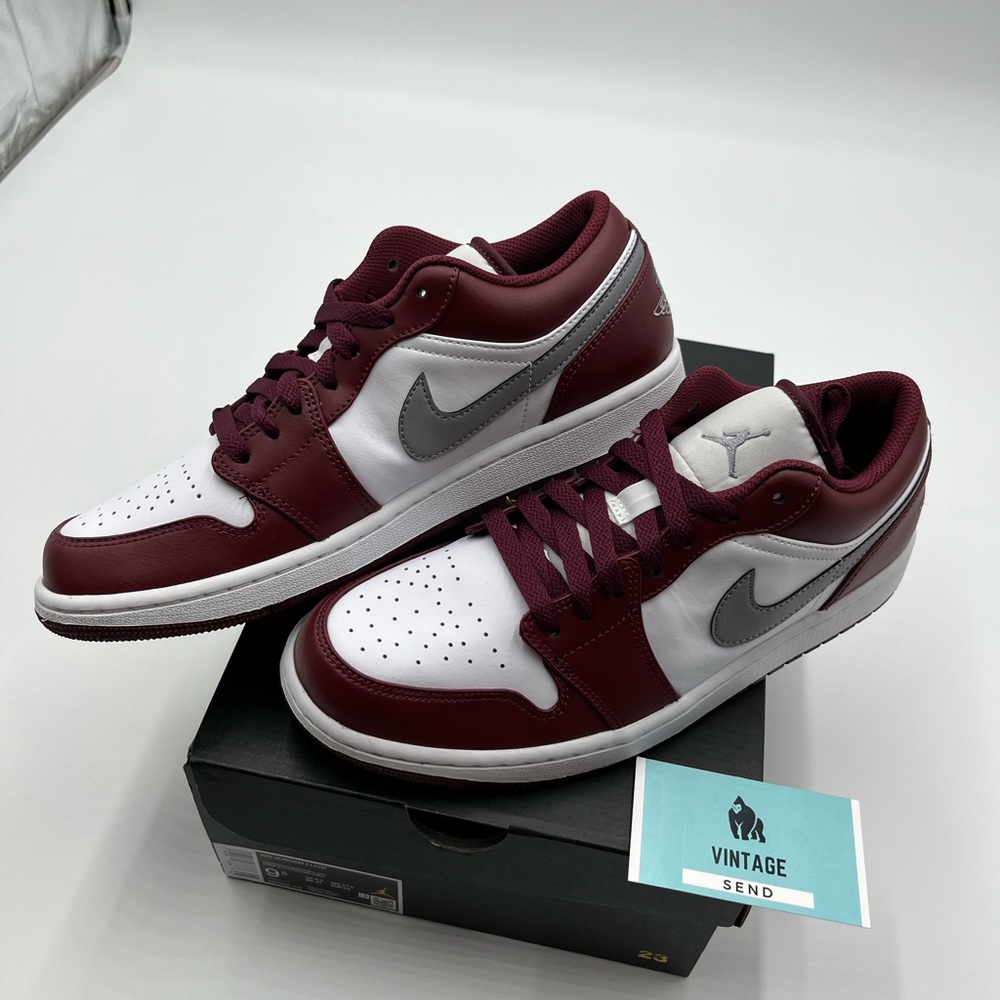 Nike Air Jordan 1 Low White Red Bordeaux Men's Size 9.5 New With Box 553558 615